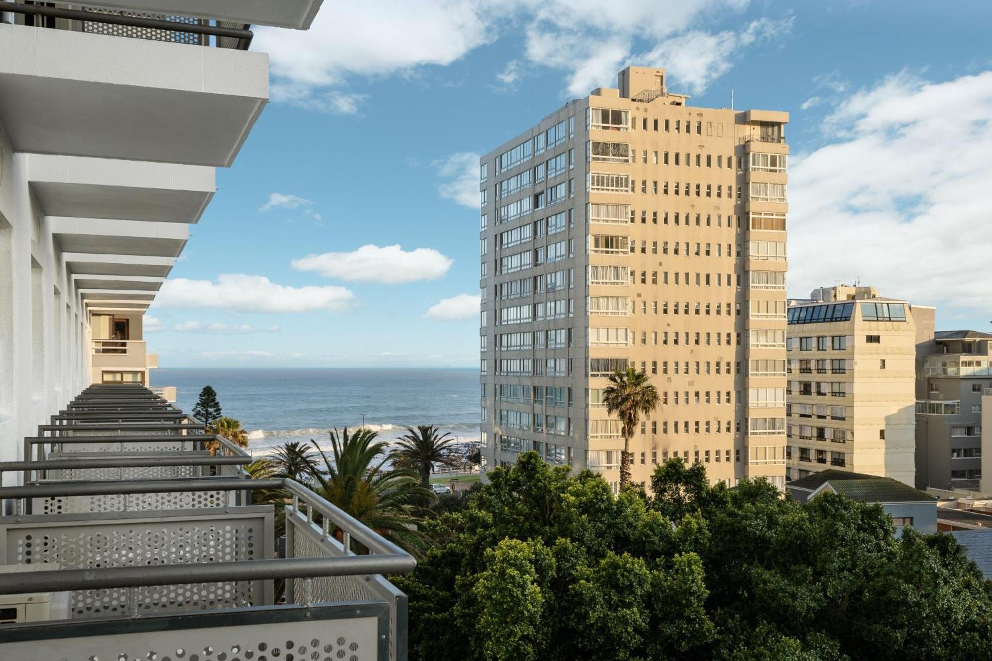 Protea Hotel By Marriott Cape Town Sea Point Ngoại thất bức ảnh