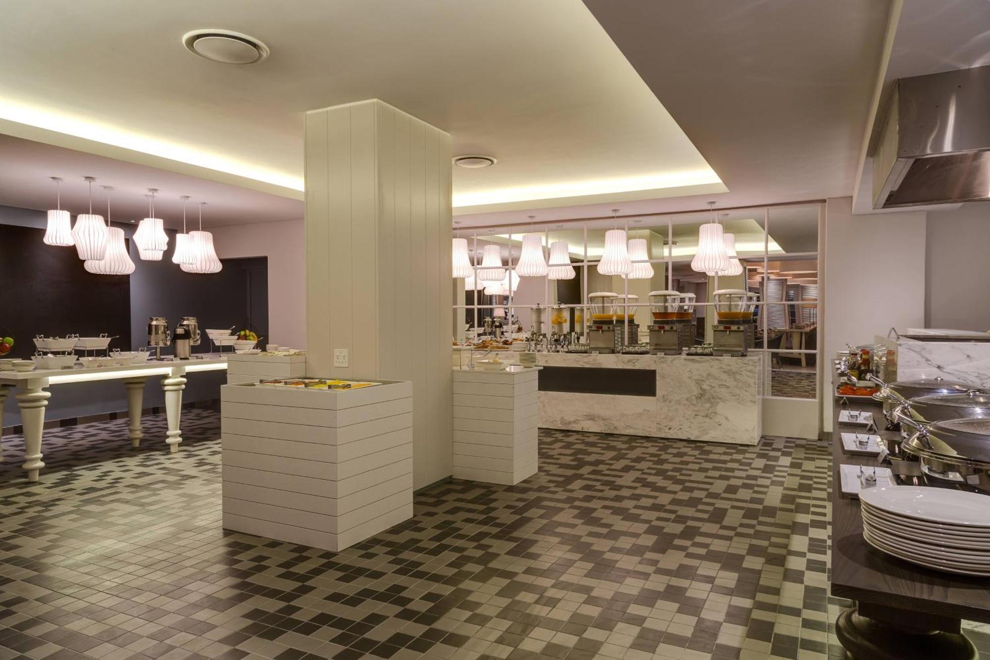 Protea Hotel By Marriott Cape Town Sea Point Ngoại thất bức ảnh